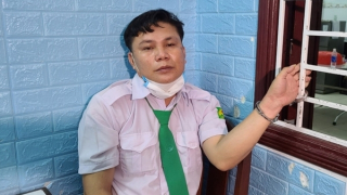 Tài xế taxi vận chuyển 3kg ma túy giấu trong trà khô