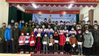 Ấm áp Xuân tình nguyện trên quê hương cách mạng Cao Bằng