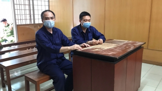 Sản xuất, buôn bán phụ tùng xe máy giả, cả chủ lẫn thợ lãnh án