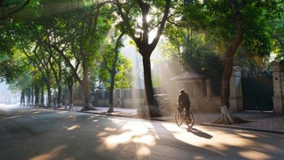 Miền Bắc ngày nắng hanh, trời vẫn rét buốt