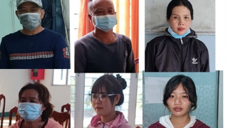 Khởi tố 7 đối tượng chống người thi hành công vụ