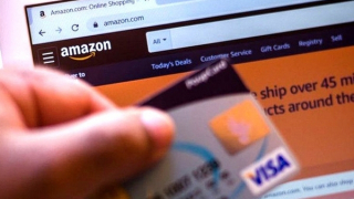 Amazon và Visa giải quyết tranh cãi về phí thẻ tín dụng