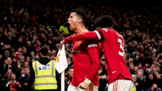 Maguire lại "tấu hài", Man Utd được cứu bởi Ronaldo
