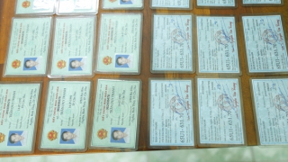 Mua hàng chục CMND, giấy đăng ký xe giả trên mạng đem cầm cố