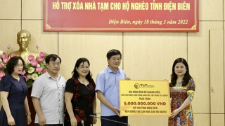 Gia đình và doanh nghiệp của doanh nhân Đỗ Quang Hiển ủng hộ Điện Biên 20 tỷ đồng xây nhà cho hộ nghèo