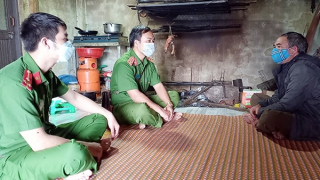 Ghi dưới chân dãy Ngọc Linh