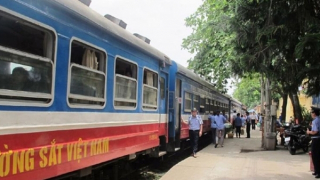 Thêm nhiều tàu khách chạy tuyến Hà Nội - Hải Phòng dịp cuối tuần