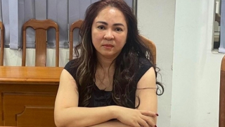 Khởi tố, bắt tạm giam bà Nguyễn Phương Hằng