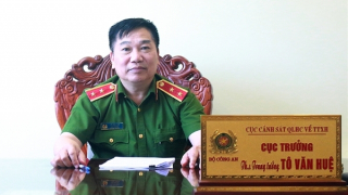 Lấy lợi ích quốc gia, người dân và doanh nghiệp là trung tâm