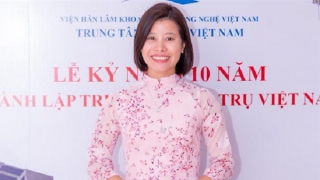 "Là phụ nữ, tôi đam mê học cách làm vệ tinh"