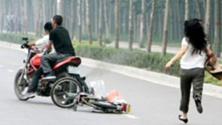 Bắt nhóm gây ra hơn 10 vụ cướp giật táo tợn ở Tây Ninh