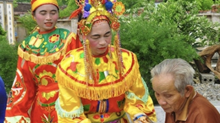 Tiếng tuồng Kẻ Gám