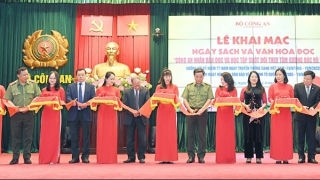 Khai mạc Ngày Sách và Văn hóa đọc chủ đề “CAND đọc và học tập suốt đời theo tấm gương Bác Hồ vĩ đại”