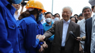 Tổng Bí thư Nguyễn Phú Trọng thăm công nhân ngành than ở Quảng Ninh