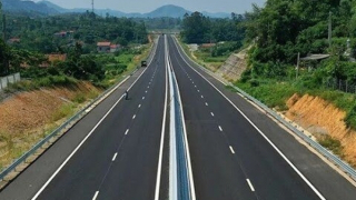 Bộ GTVT răn đe "trảm" nhà thầu nếu dây dưa, chậm tiến độ