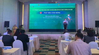 Bảo vệ trẻ em trên không gian mạng