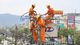 EVNNPC đảm bảo cấp điện trong thời gian nghỉ lễ và SEA Games 31