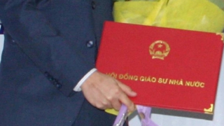 Công nhận 405 ứng viên đạt chuẩn chức danh Giáo sư, Phó Giáo sư năm 2021