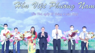 Khai mạc Liên hoan Đờn ca tài tử và Lễ hội Bánh dân gian Nam Bộ