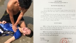 Thăng cấp bậc hàm với Trung úy Cảnh sát dũng cảm cứu 4 người đuối nước