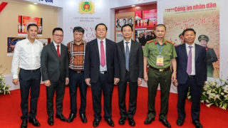 Báo chí CAND thu hút sự quan tâm của độc giả tại Hội báo toàn quốc