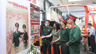 Gian trưng bày báo chí CAND hấp dẫn công chúng