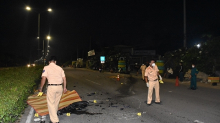 Xe mô tô tông nhau khiến 2 thanh niên tử vong