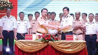 Cục CSGT và Tân cảng Sài Gòn tăng cường phối hợp công tác