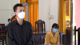 Đâm anh rể tử vong, em vợ bị tuyên phạt 9 năm tù