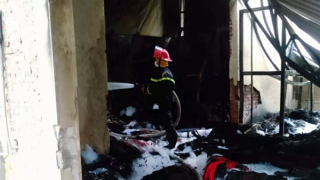 Một người tử vong sau đám cháy lớn tại xưởng may