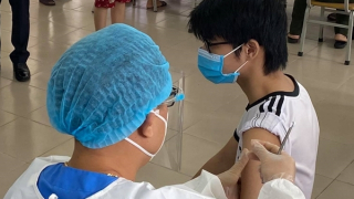 Không tiêm vaccine uốn ván - bạch hầu cùng đợt với tiêm vaccine phòng COVID-19