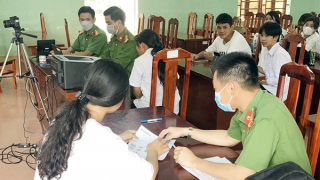 Công an Đắk Nông đẩy nhanh tiến độ cấp CCCD trong dịp lễ 30/4 và 1/5
