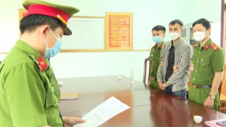 Bắt giữ đối tượng vận chuyển trái phép nhiều xương động vật quý hiếm