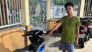 Tên cướp 2 tiền án giật ipad của bé trai trong hẻm nhỏ