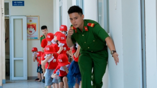 Giáo dục kỹ năng chữa cháy, cứu nạn cho học sinh từ mầm non tới đại học