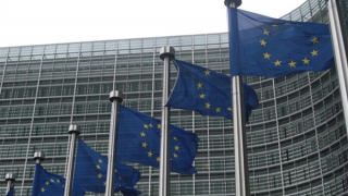 EU công bố kế hoạch cực tốn kém để thoát năng lượng Nga