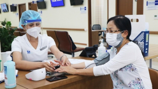 Những triệu chứng gì cần đi khám khẩn cấp hậu COVID-19?