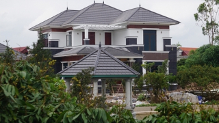 Gần 70 công trình xây dựng trái phép trên đất nông trường