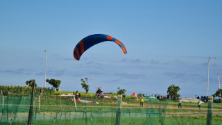 Mãn nhãn với Giải vô địch dù lượn Quốc gia trên đảo Lý Sơn