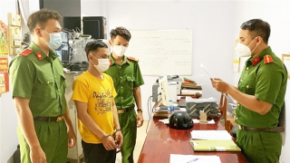 Bắt thêm một đối tượng tham gia đánh trọng thương Công an