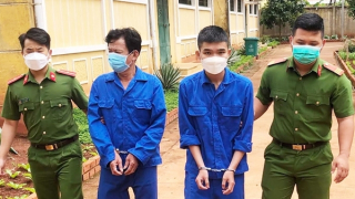 Bắt 2 tên trộm đêm chuyên “khoắng” tài sản trong ô tô đậu ven đường