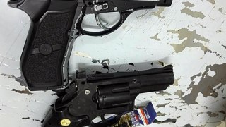 Bắt giữ hai đối tượng cất giấu ma túy, súng và hàng trăm viên đạn