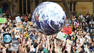 Thế hệ Z: Từ chuyện vượt qua ảo tưởng khác biệt đến hành động cho tương lai