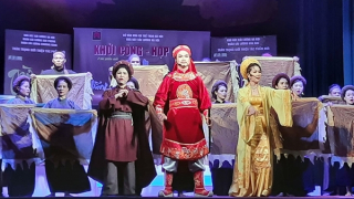 Hai mảng đề tài “nóng” về lịch sử và giáo dục cùng lên sân khấu cải lương