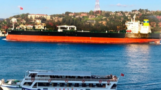 Iran điều trực thăng bắt hai tàu chở dầu của Hy Lạp ở vùng Vịnh