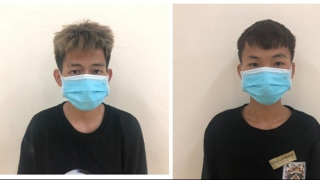 Đạp nạn nhân xuống hồ để cướp tài sản