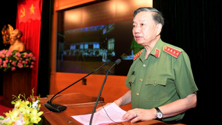 Xây dựng Đảng, xây dựng lực lượng Công an nhân dân thực sự trong sạch, vững mạnh