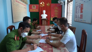 Làm rõ nhóm đối tượng nhiều lần "xin đểu" ở... nghĩa trang