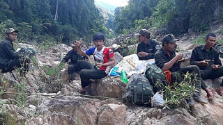 Bám rừng để giữ rừng