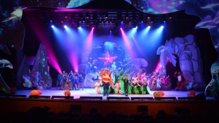 Nhạc kịch “Ông Lão Đánh Cá & Con Cá Mập”: Bữa tiệc muôn sắc màu và đầy tiếng cười cho các em nhỏ